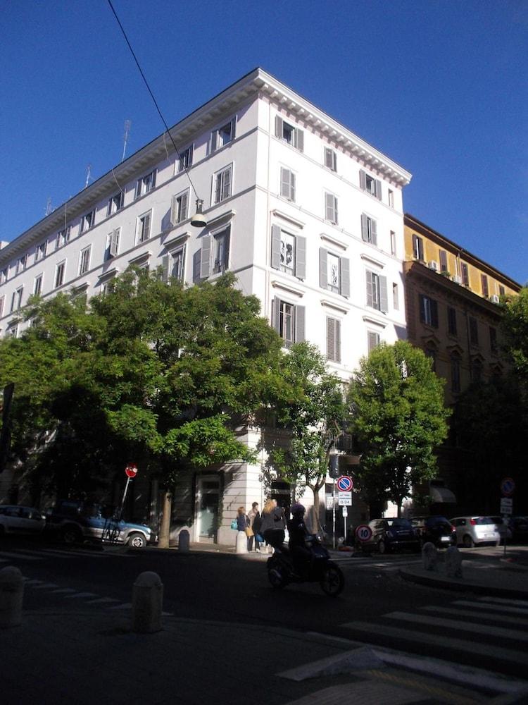 Hotel Nautilus Roma Esterno foto